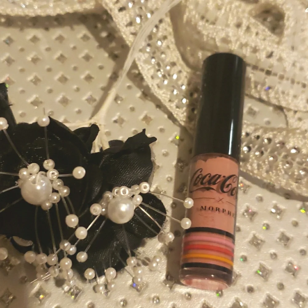 ❇️JOIN VOICES Morphe x Coca-Cola RARE Lip Gloss NWObox